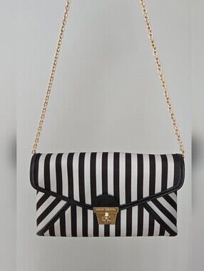Henri Bendel Bag